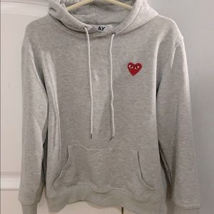 COMME DES GARCONS PLAY PULLOVER HOODIE GREY